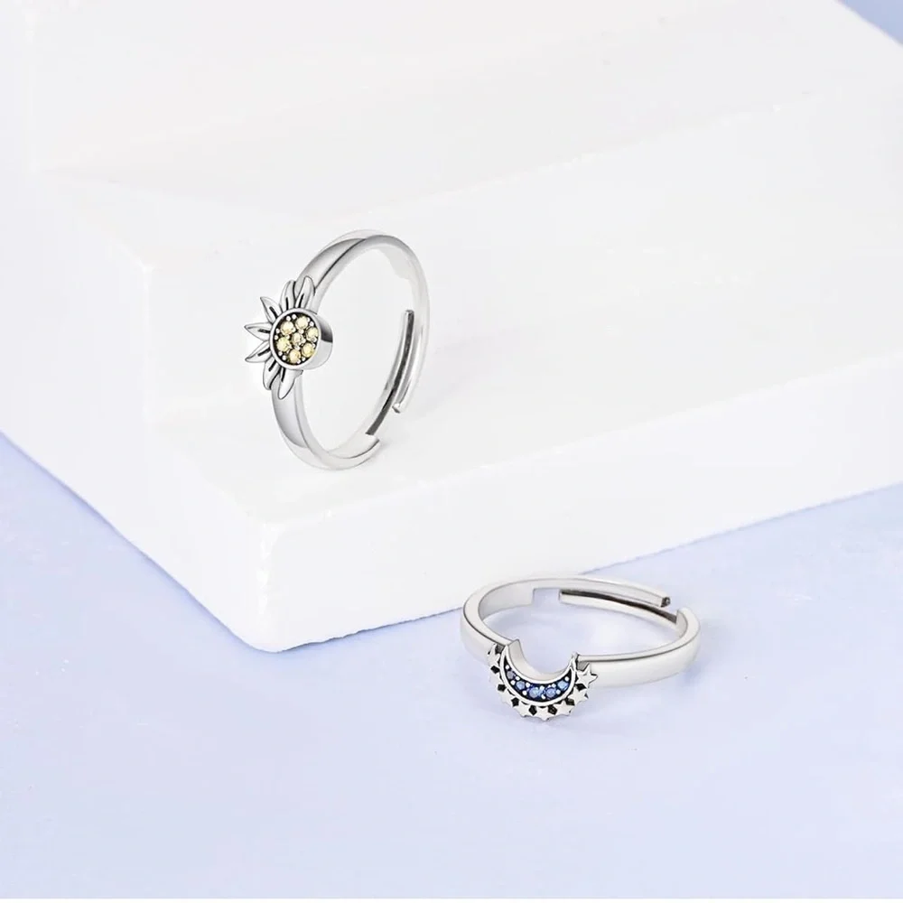 Elegant 925 Sterling Silver Adjustable Sun and Moon & Stars Ring. ☀️ ✨ 🌙